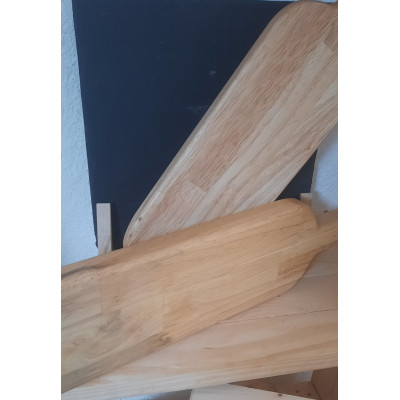 Longue planche à découper en bois d' Hévéa , fabrication artisanale , personnalisée