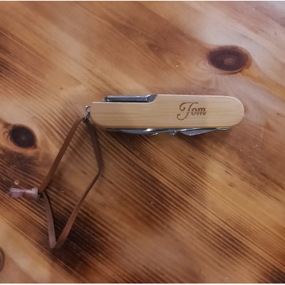 Couteau multifonctions