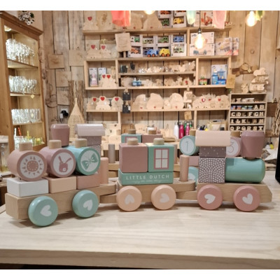 Train en bois Rose poudrée...