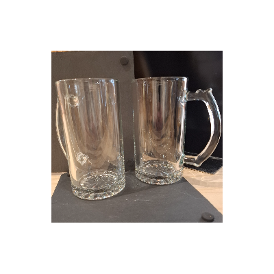 Chope à bière en Verre...