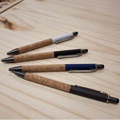 Stylet alu et liège gravé